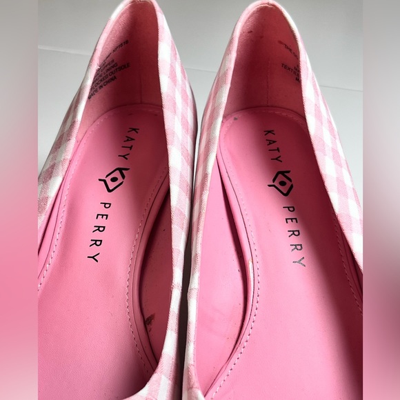 💕 KATY PERRY | 9 | The Golden Pump - Picture 11 of 16